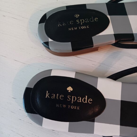 EUC ~ KATE SPADE NY BLACK MYSTIC GINGHAM BLACK/WHITE/GRAY BOW THONG SANDAL SZ 8 - Picture 3 of 5
